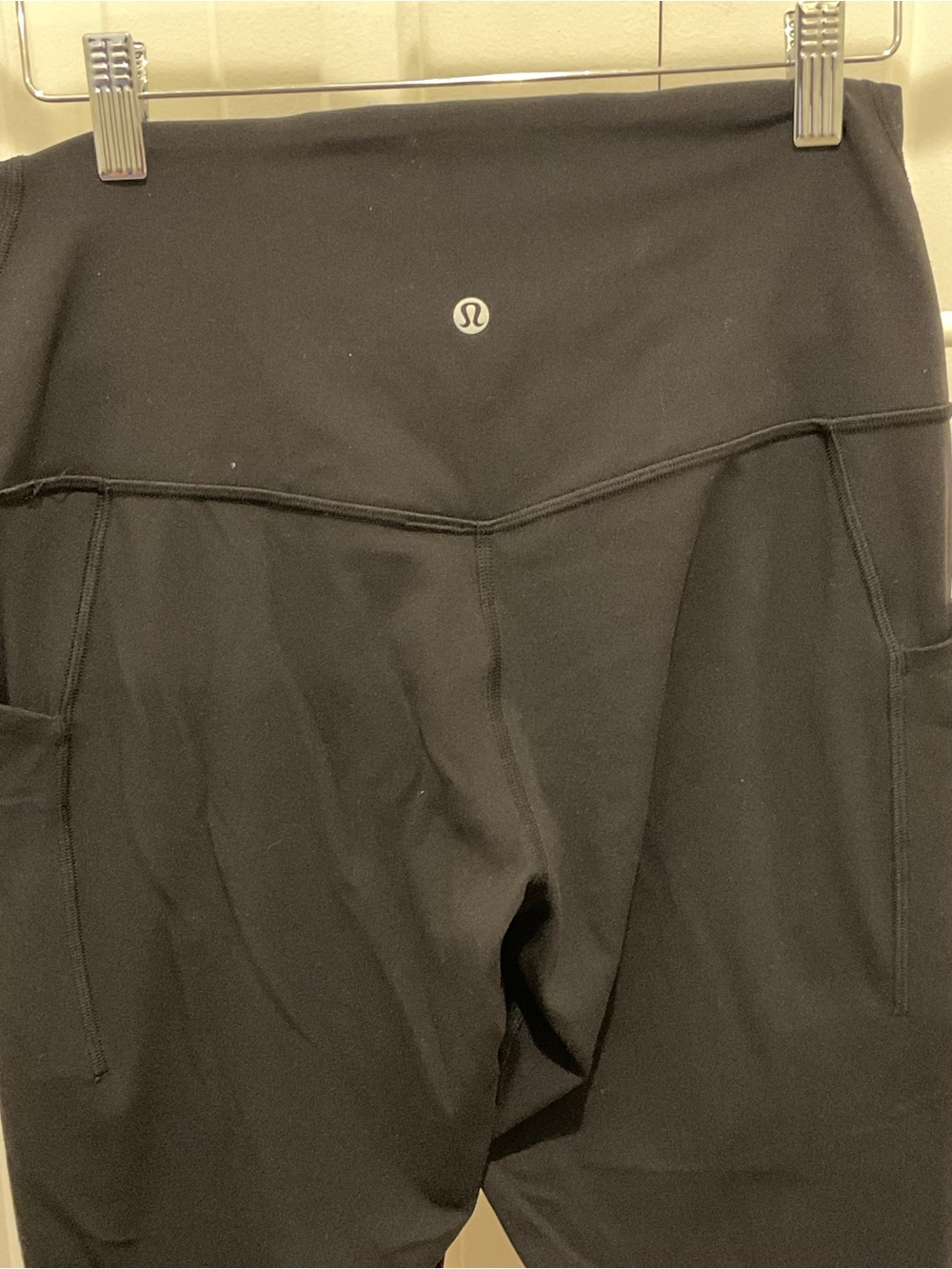Lululemon High-Waist Black Women’s Active Crop Leggings - Picture 4 of 6